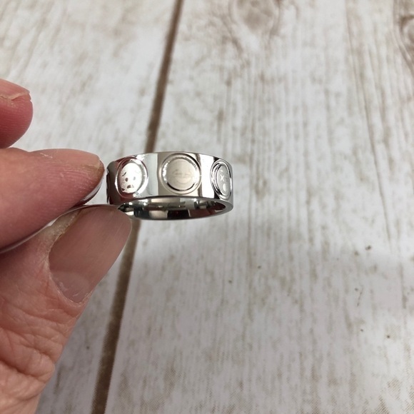 Stainless Steel 8 Emoji Engraved Faces Band Ring - Picture 2 of 10